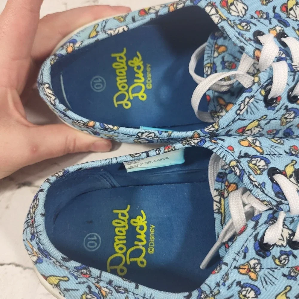 Disney Donald Duck Blue‎ Canvas Sneakers Low-Tops Womens Size 10